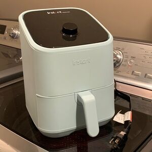 Air fryer- made by Instant. Part of the instant pot family.